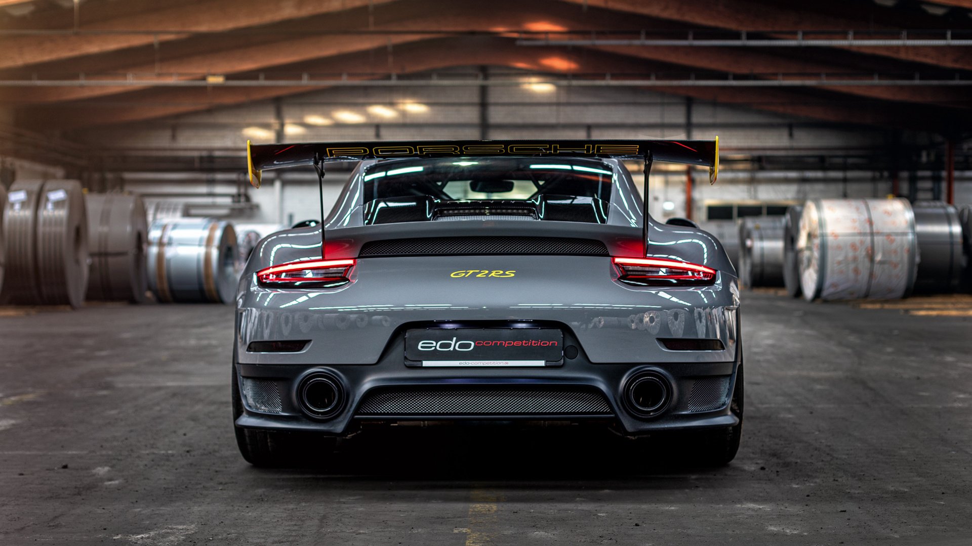 “速度之魂”——冠军车手的血性与荣耀，速度之星