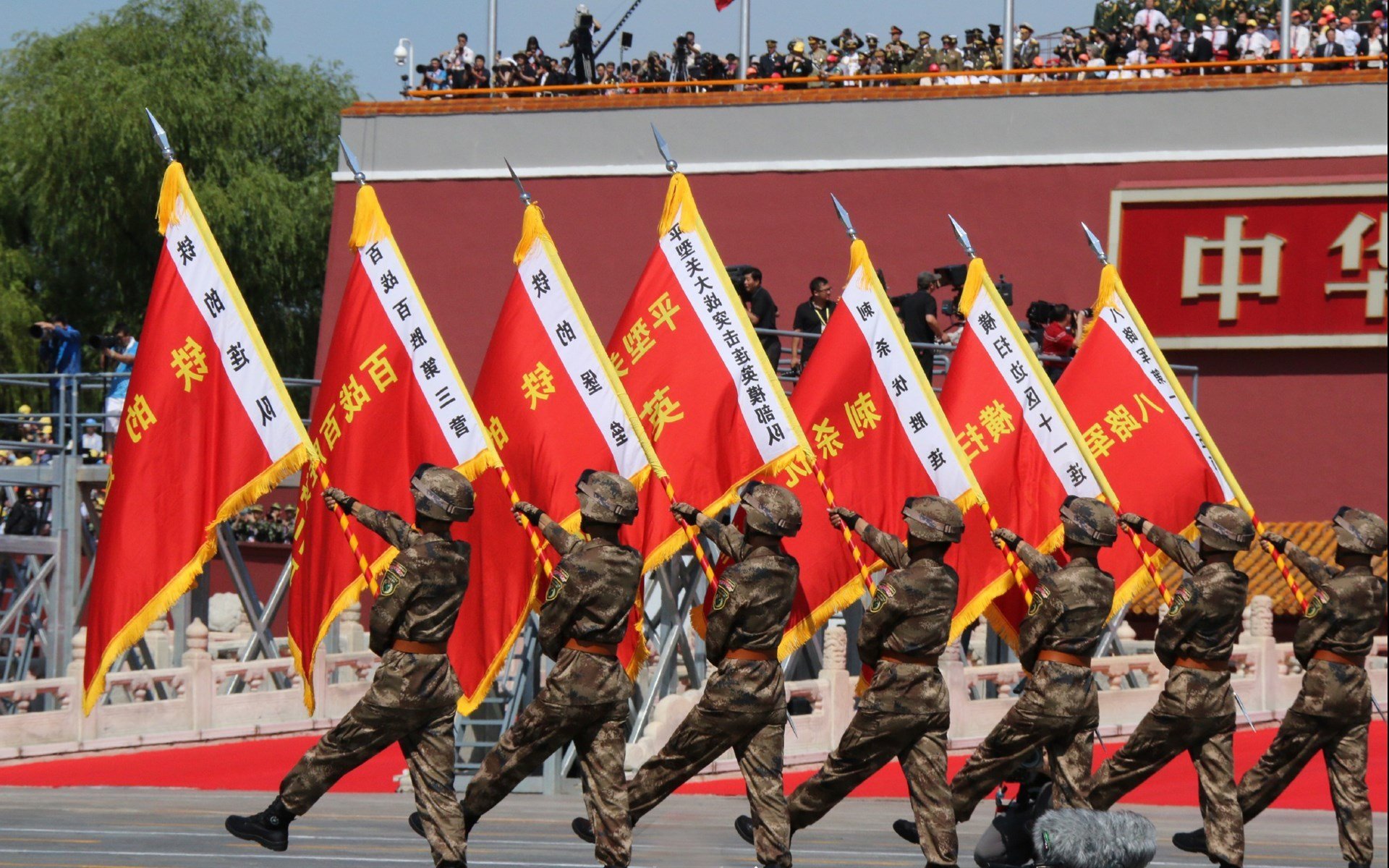 【明星比拼】丁俊晖与奥沙利文的经典对决集锦，丁俊晖vs奥沙利文搞笑