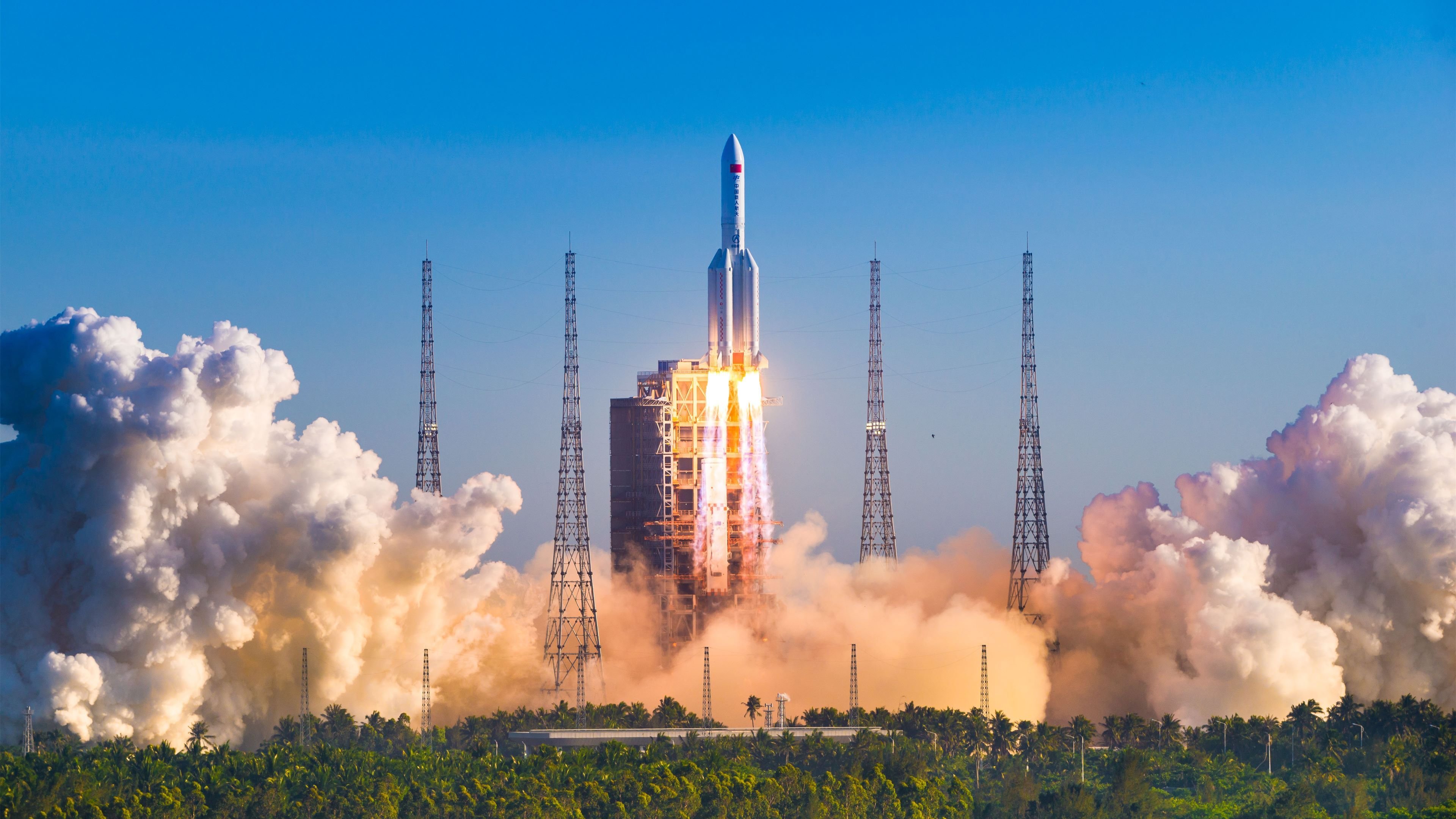 五大联赛是否更关注锋线球员防守时的前场压迫意愿，防守好的锋线球员