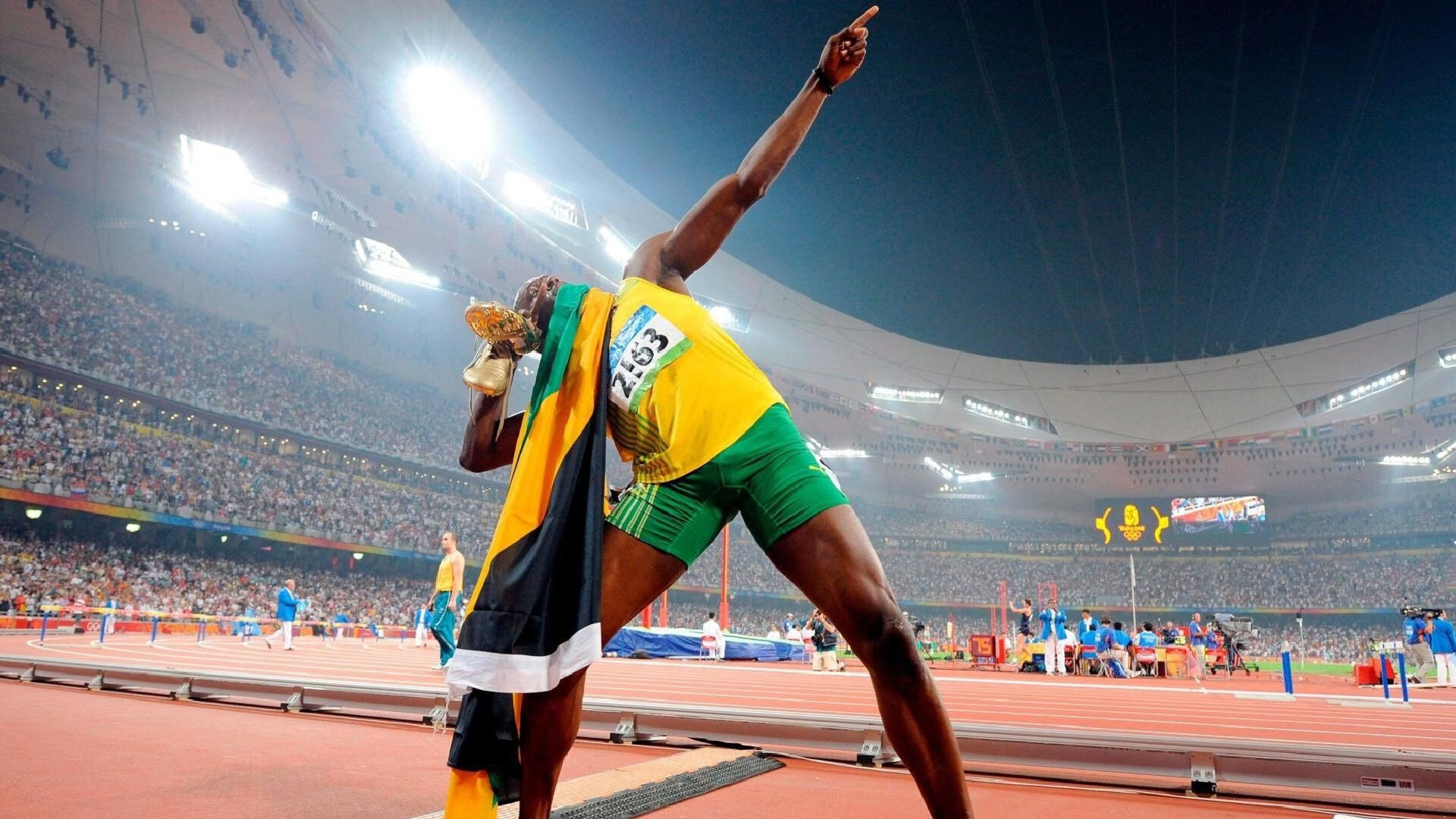 _沙漠绿洲：在片片绿洲中体验体育奇迹_，沙漠绿洲百科